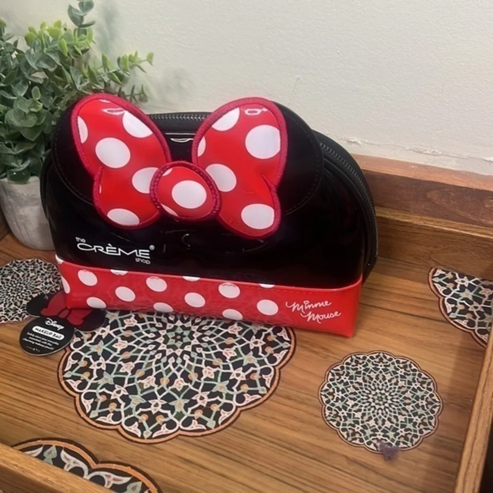 NWT Disney Minnie Mouse‎ Dome Travel Pouch Bag - Picture 4 of 7